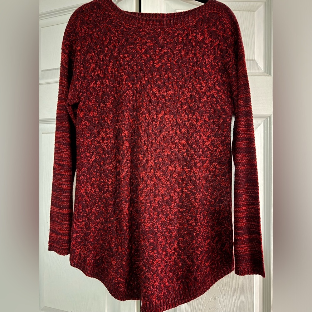 Women’s sweater